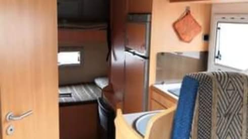 Camper Family Adventure  – Attic Camper, Pilote, Super-equipped, Air Conditioning