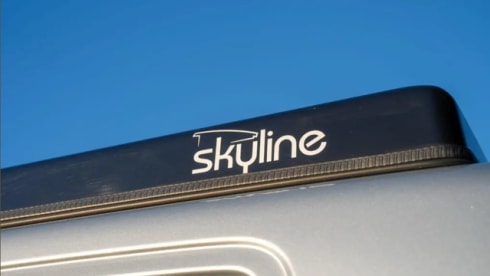 Luna – Volkswagen Transporter 4 Birth camper van