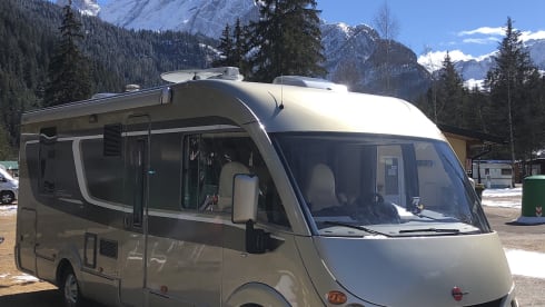 Onze dame – BURSTNER 735 ELEGANCE