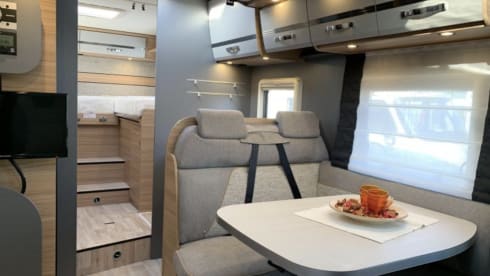 4p Dethleffs Half-Integral from 2020 also for tall people