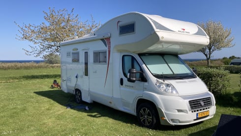Roller Team – Spacious, cozy family camper
