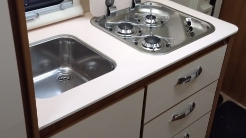 Rimor Laju – Spacious and new family camper for max. 6 people
