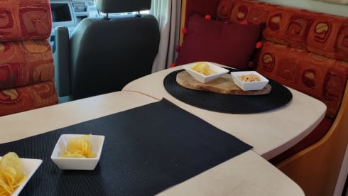 Camper for 4 comfortable seats