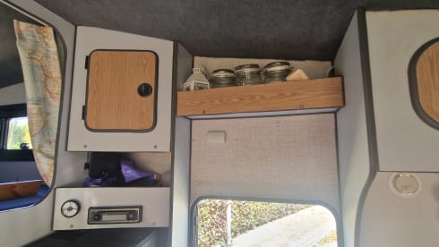 Beautiful vintage Mercedes campervan for hire with Airco