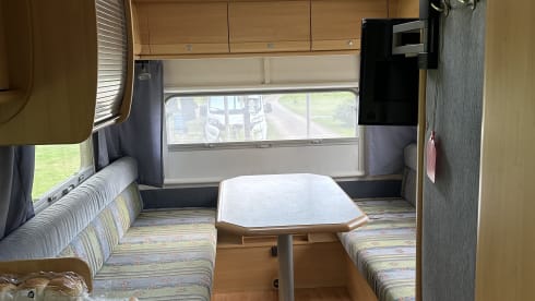 Chefke – 5 person Fiat alcove from 2001