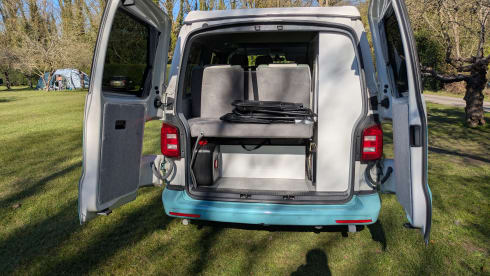 Georgie – Georgie- Our lovely 4 berth Volkswagen campervan