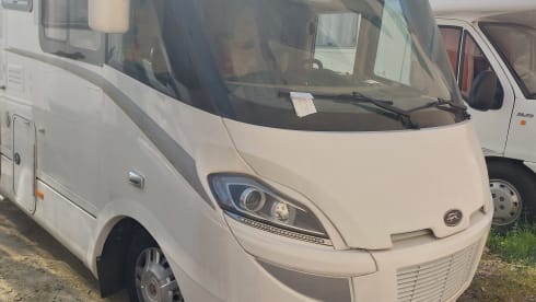 Elenacek – Motorhome laika kreos 7010