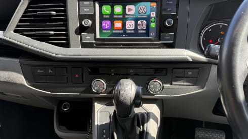 VW Campervan Auto with Hot Water 2021