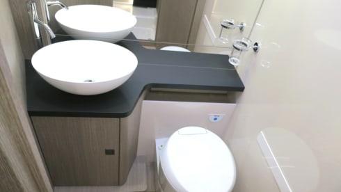 P 745 GLG – MCLOUIS MC4 273 Ford