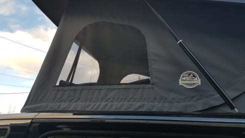 Black Beauty – Mercedes-Benz campervan Brand new conversion with drive away Awning