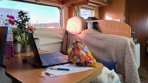 Gina – Beautiful 4 berth Fiat campervan from 2010