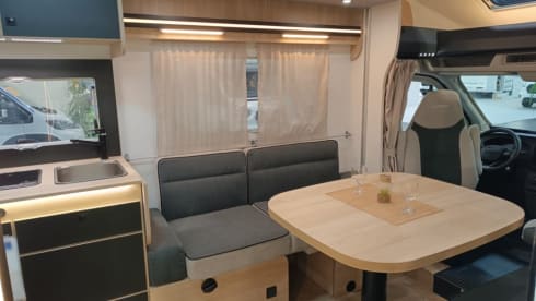 Chausson 720, super cozy, very large living space