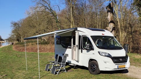 CAMPER HOLIDAY ***LUXURY CAMPER ***
