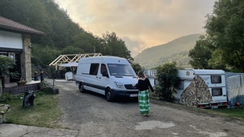 ons Leonie – Self-converted Mercedes-Sprinter with every comfort
