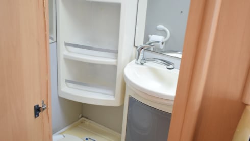 Schönes Familien-Wohnmobil - 6p Dethleffs Alcove aus dem Jahr 2008