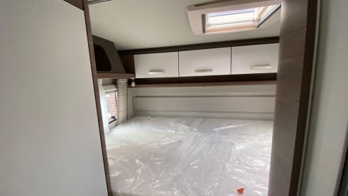 Johnny Bravo  – Alcôve Knaus pour 4 personnes à partir de 2021