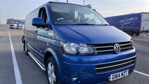 Dora – Camper Volkswagen a 2 posti letto del 2014