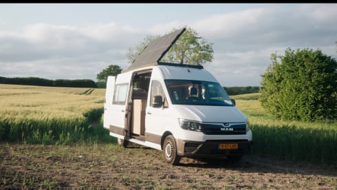 2-seater Volkswagen bus from 2018