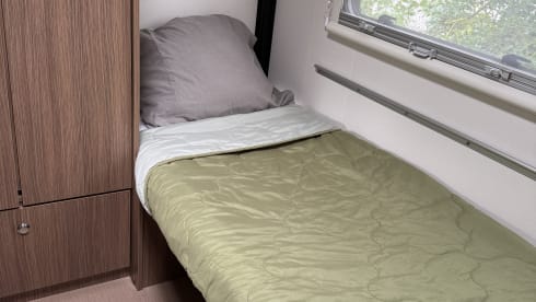 5p integrated family camper with air conditioning!