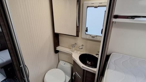 5 peroons familie camper – 5p Fiat integrated uit 2017