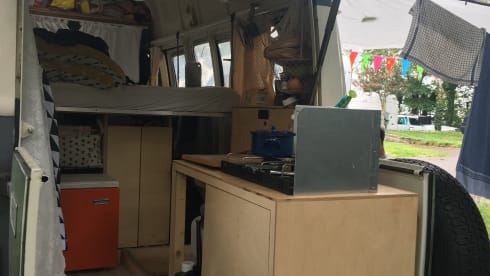 Madame Estafette – Enjoy the slow life with our old-timer Madame Estafette