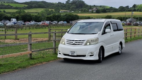 Reg  – Cosy Toyota Alphard | Fully-equipped, Adventure Ready | Isle of Wight
