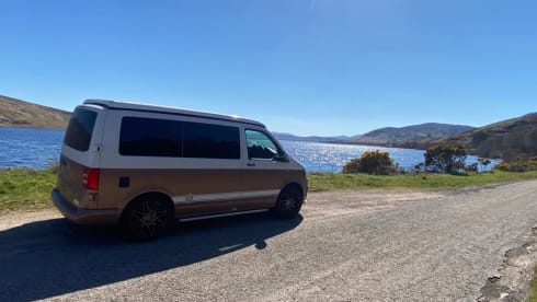 Volkswagen Campervan - 4 Berth