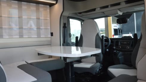 Fully equipped family camper from 2022
