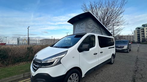 Skye3, 4 berth campervan with pop top