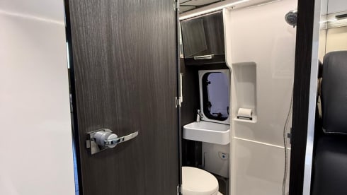 4p Benimar bus uit 2024