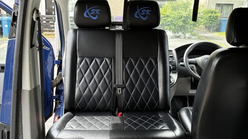 Betty Blue – 4 berth Volkswagen campervan from 2016