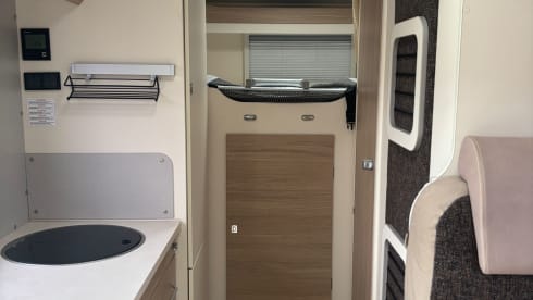 Shorter way  – 6-persoons Rimor alkoof uit 2023