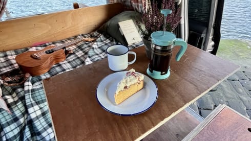 Sitka – super cosy  - automatic campervan. price  includes insurance !