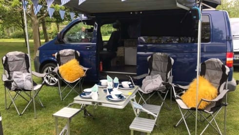 Barnie – T5 VW (2007), Blue Pop-Top (LWB)