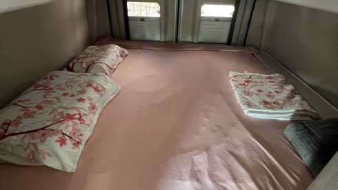 Loft On Wheels 3.0 – Roller team camper bus full option 4 persons
