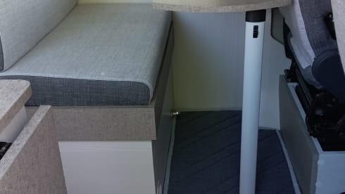 Honolulu Camper Van – Be one with nature with Honolulu Camper Van