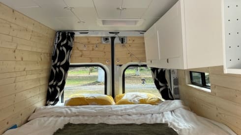 ons Leonie – Self-converted Mercedes-Sprinter with every comfort