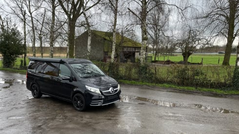 Marco Polo – 4p Mercedes-Benz campervan uit 2020