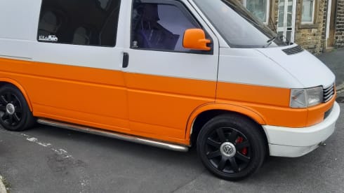 Zazu – ZAZU - VW T4 converted campervan 