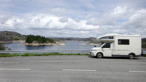 Colorado – Kompakter Camper, kurze Aussenmaße, aber trotzdem mit allem ausgestattet. 