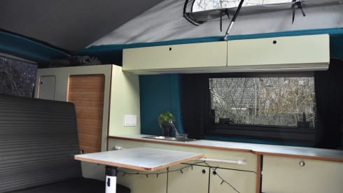 Bert – 4p Volkswagen campervan 