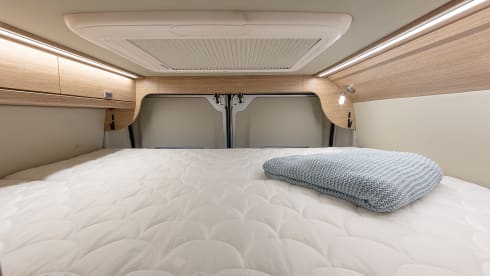 2-4 berth 2023 model deceptively spacious campervan