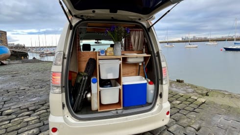 Gracie – Heated -  high top - off grid cute campervan  - insurance incl in price !