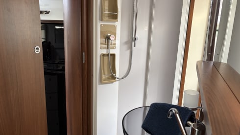 Mac – 5p McLouis semi-integrated uit 2015