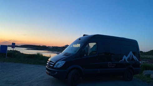 Mercedes Open Road adventure –     ADVENTURE BUSCAMPER automatic EXTRA LONG BED 165hp 