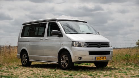 Flipje – 4p Volkswagen bus camper
