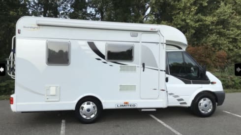 Sjorsie – 2 Pers Sunlight Capron T58 half integral from 2009