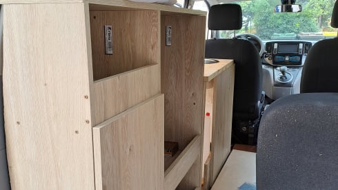 Alex – Indipendent: cheap for cost, city and nature