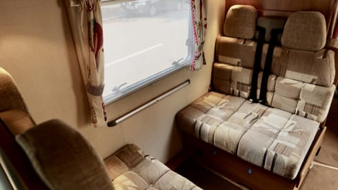 Nessie – A Beautiful Swift Escape 6 Berth…