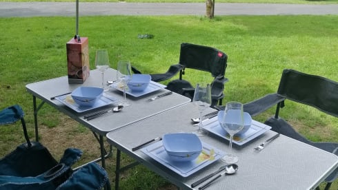 Ons Mieke...  – Rimor seal 695: Cozy mobile home with spacious bedroom.